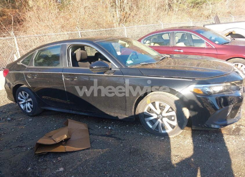 Photo 13 of 2022 Honda Civic LX (VIN 2HGFE2F24NH513823)