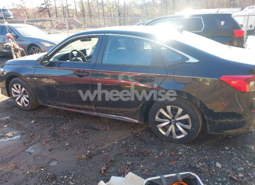 Photo 14 of 2022 Honda Civic LX (VIN 2HGFE2F24NH513823)