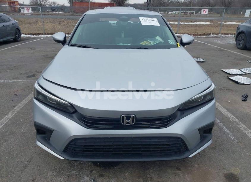 Photo 12 of 2022 Honda Civic LX (VIN 2HGFE2F24NH545400)