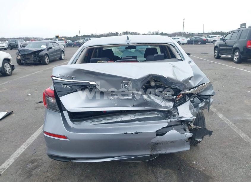 Photo 16 of 2022 Honda Civic LX (VIN 2HGFE2F24NH545400)