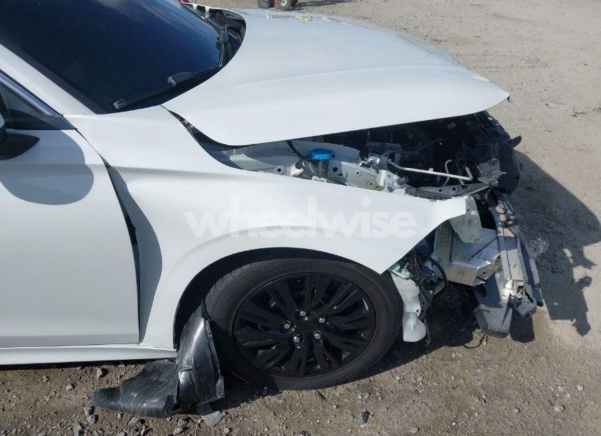 Photo 19 of 2022 Honda Civic LX (VIN 2HGFE2F24NH590420)