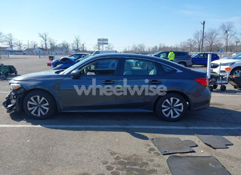 Photo 14 of 2024 Honda Civic LX (VIN 2HGFE2F24RH591752)