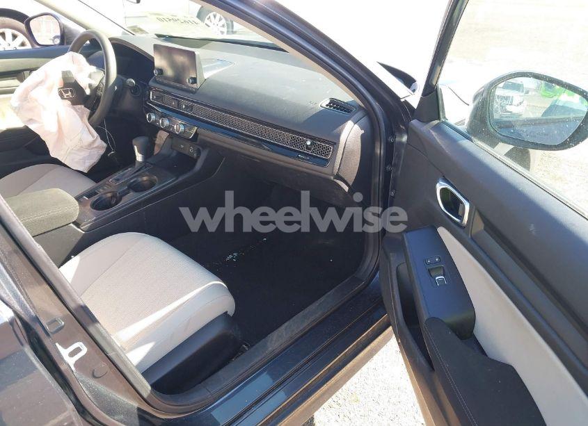 Photo 5 of 2024 Honda Civic LX (VIN 2HGFE2F24RH591752)