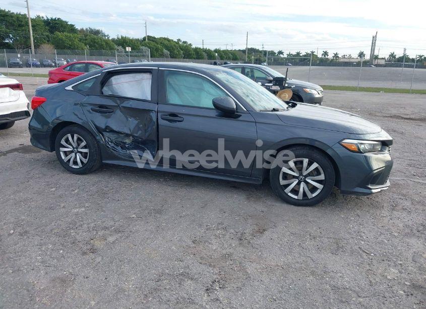 2022 Honda Civic LX (VIN 2HGFE2F25NH517802) main photo