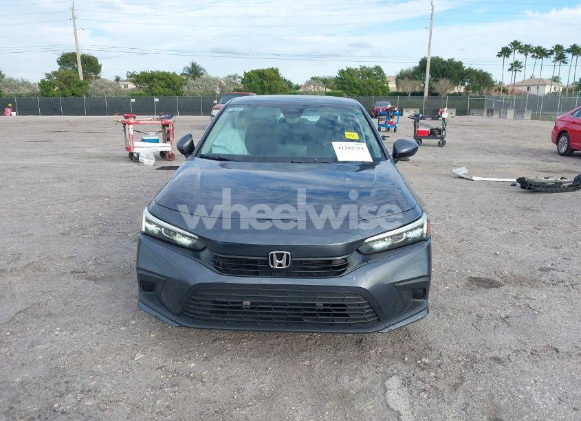 Photo 12 of 2022 Honda Civic LX (VIN 2HGFE2F25NH517802)