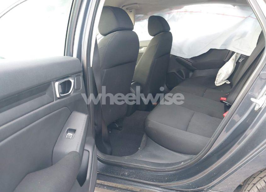 Photo 8 of 2022 Honda Civic LX (VIN 2HGFE2F25NH517802)