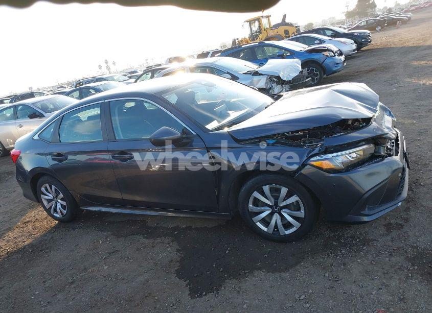 Photo 13 of 2022 Honda Civic LX (VIN 2HGFE2F25NH517850)