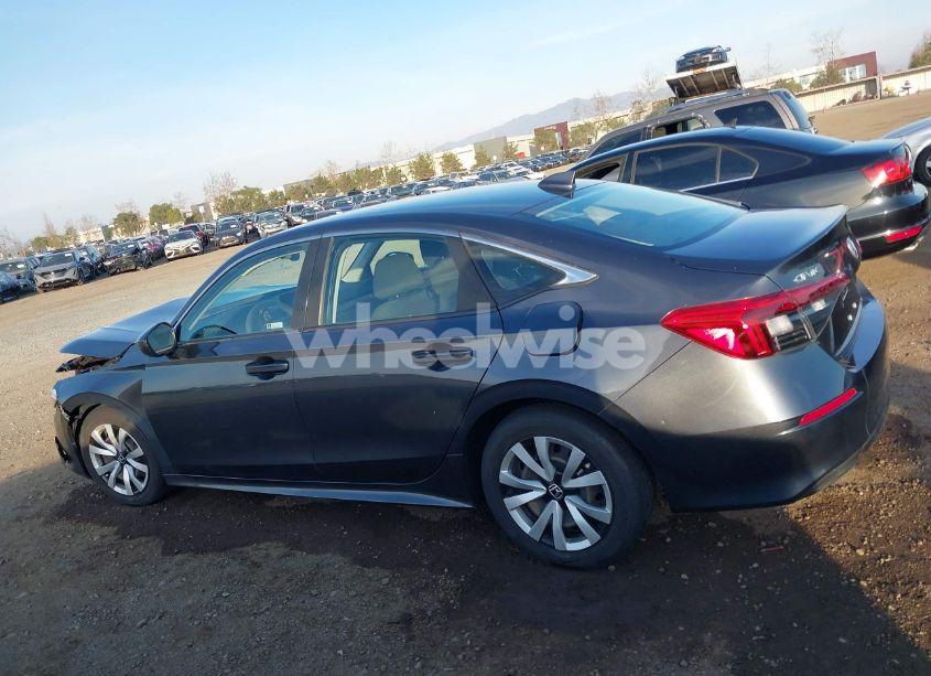 Photo 14 of 2022 Honda Civic LX (VIN 2HGFE2F25NH517850)