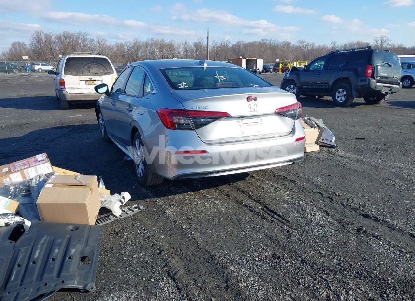 Photo 3 of 2022 Honda Civic LX (VIN 2HGFE2F25NH574209)