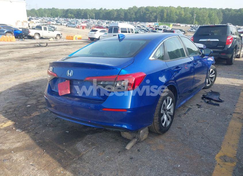 Photo 4 of 2022 Honda Civic LX (VIN 2HGFE2F26NH506369)