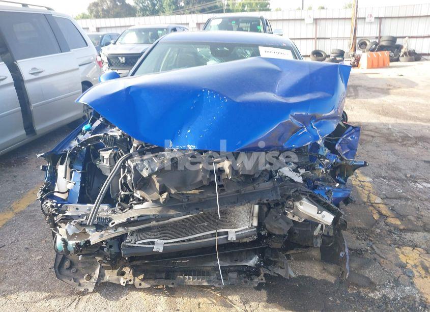 Photo 6 of 2022 Honda Civic LX (VIN 2HGFE2F26NH506369)