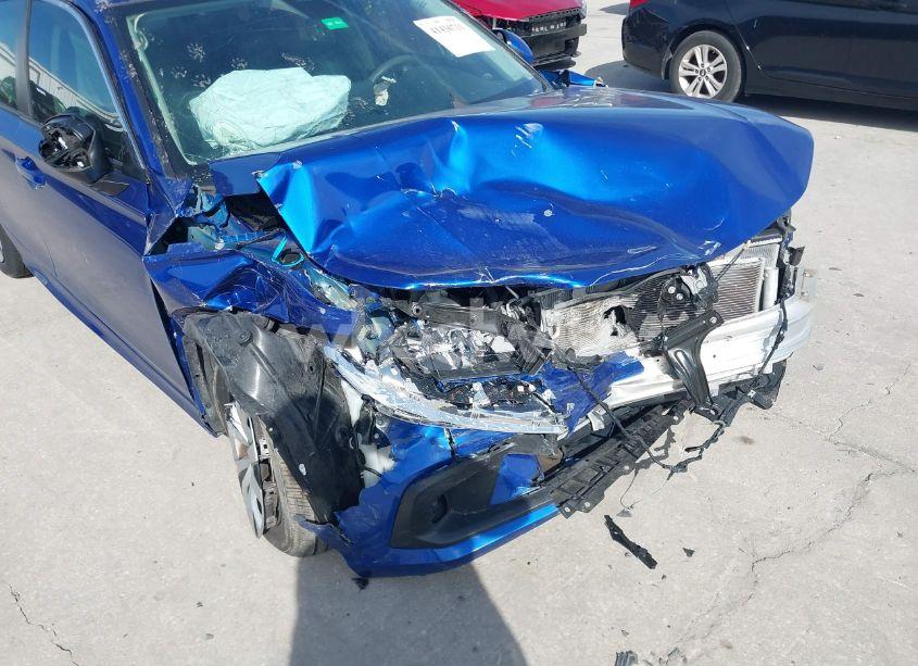 Photo 6 of 2022 Honda Civic LX (VIN 2HGFE2F26NH514469)