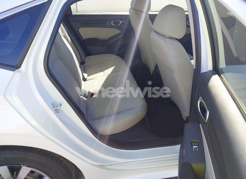 Photo 8 of 2022 Honda Civic LX (VIN 2HGFE2F26NH545818)