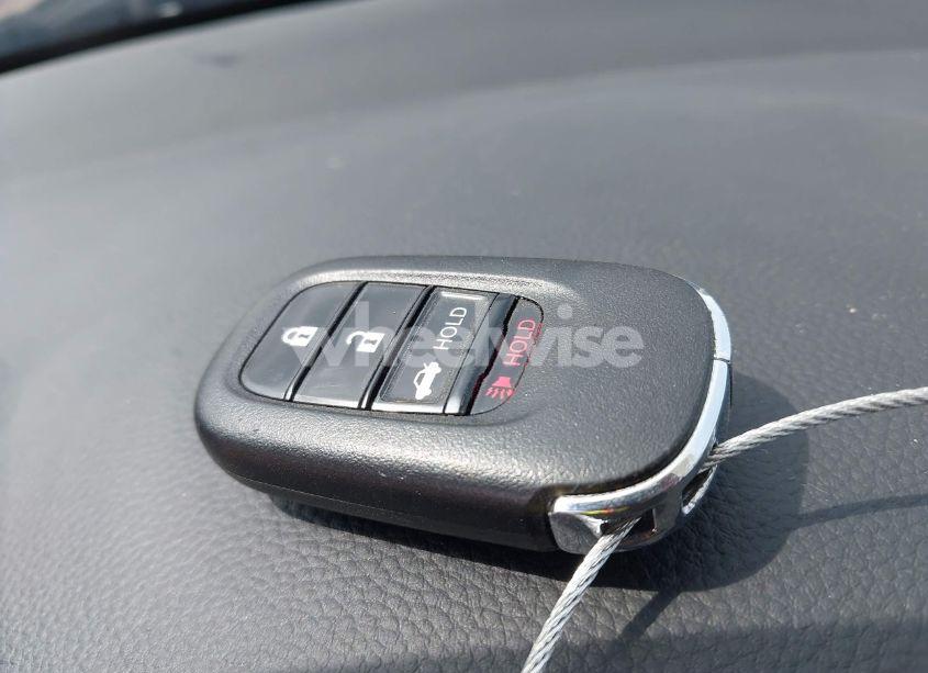 Photo 11 of 2022 Honda Civic LX (VIN 2HGFE2F26NH564045)