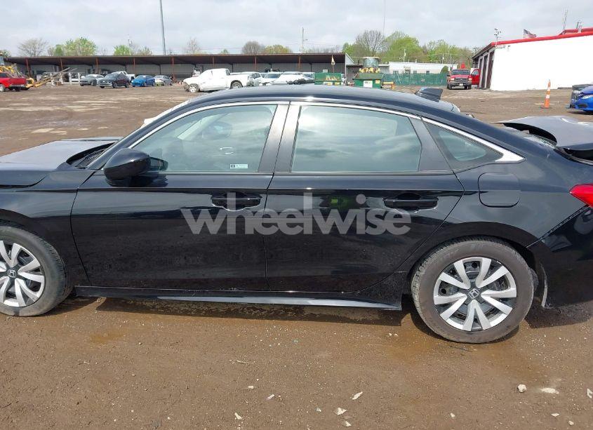 Photo 15 of 2022 Honda Civic LX (VIN 2HGFE2F26NH564045)
