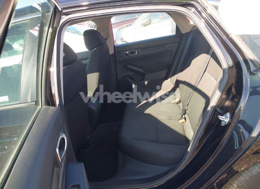 Photo 8 of 2022 Honda Civic LX (VIN 2HGFE2F26NH564045)