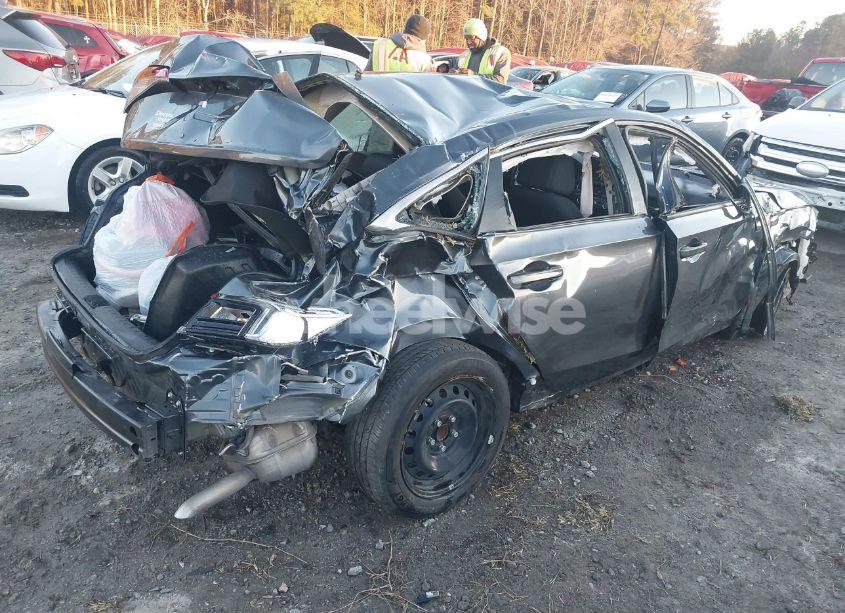 Photo 4 of 2024 Honda Civic LX (VIN 2HGFE2F26RH530354)