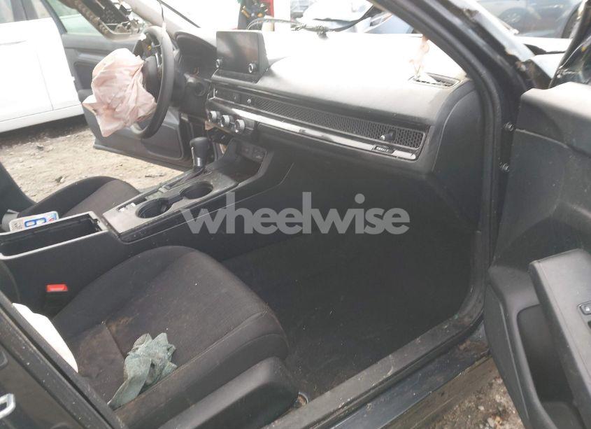 Photo 5 of 2024 Honda Civic LX (VIN 2HGFE2F26RH530354)