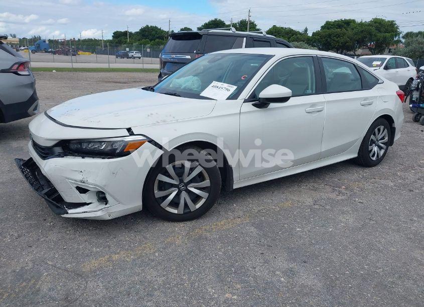 Photo 2 of 2024 Honda Civic LX (VIN 2HGFE2F26RH553634)