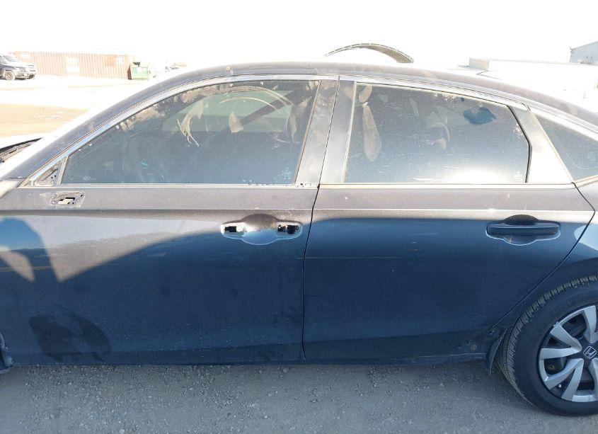 Photo 15 of 2024 Honda Civic LX (VIN 2HGFE2F26RH558915)