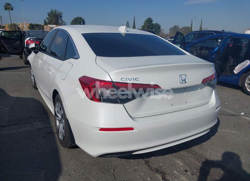 Photo 3 of 2024 Honda Civic LX (VIN 2HGFE2F26RH591008)