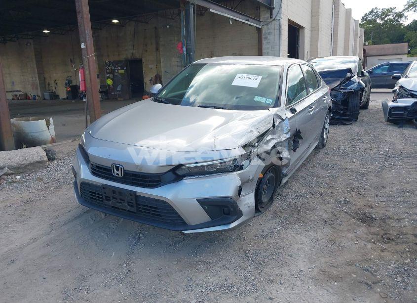 Photo 2 of 2022 Honda Civic LX (VIN 2HGFE2F27NH553684)