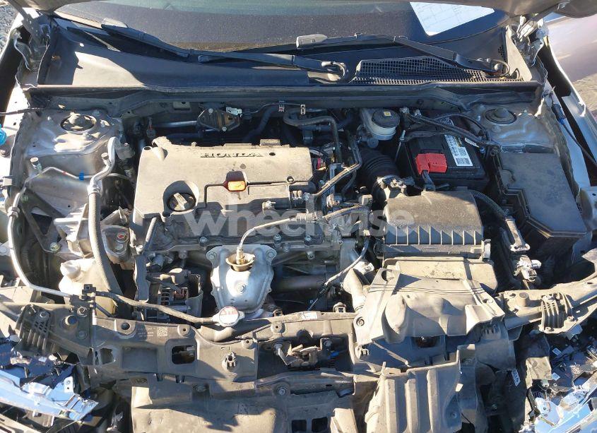 Photo 10 of 2022 Honda Civic LX (VIN 2HGFE2F27NH558920)