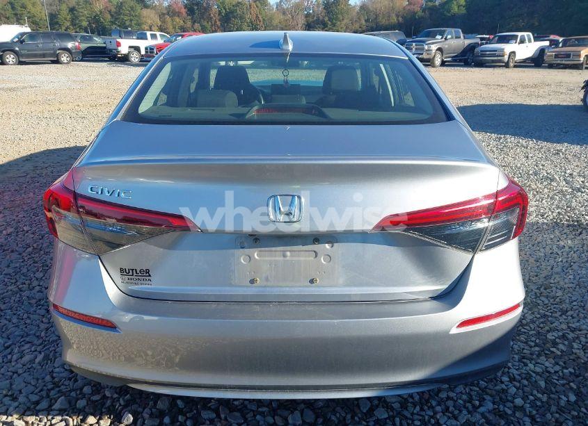 Photo 16 of 2022 Honda Civic LX (VIN 2HGFE2F27NH558920)