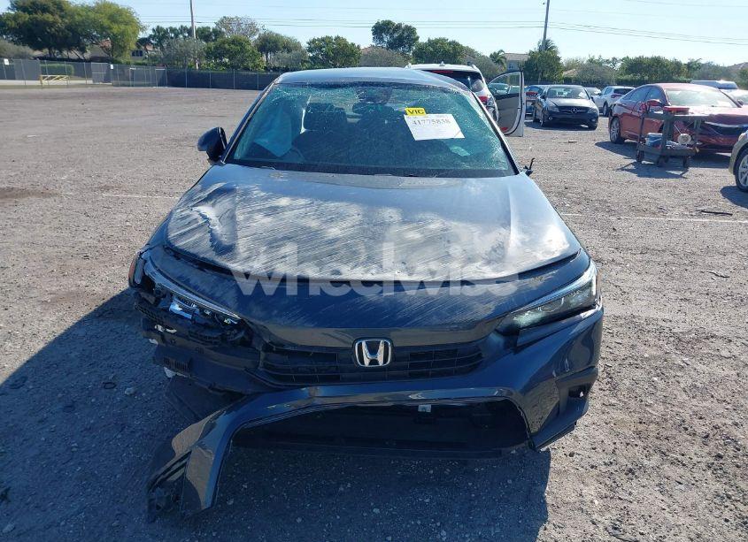 Photo 6 of 2024 Honda Civic LX (VIN 2HGFE2F27RH552539)
