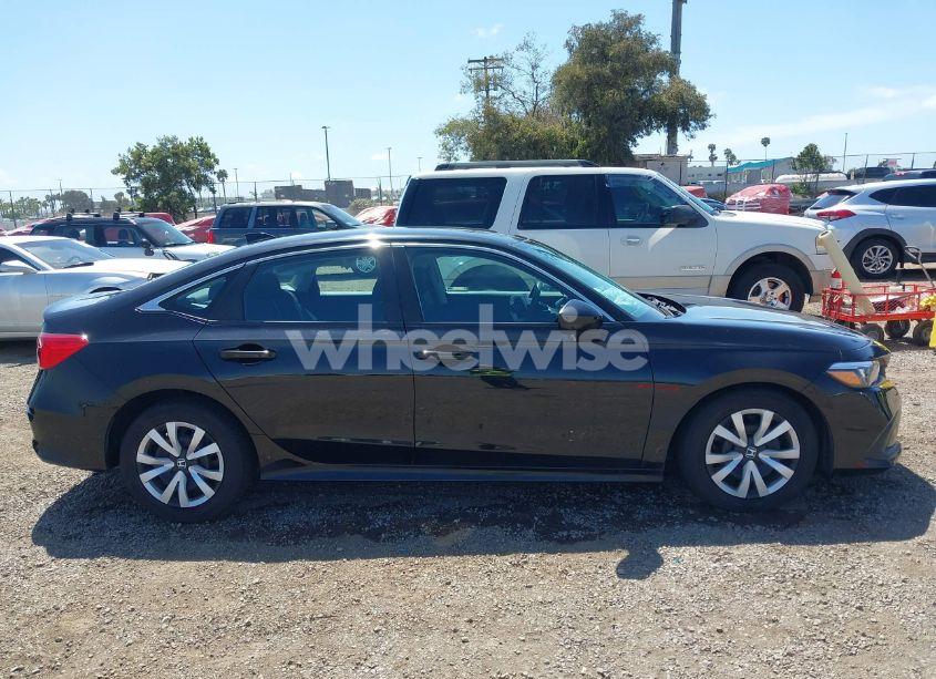 Photo 13 of 2022 Honda Civic LX (VIN 2HGFE2F28NH514361)