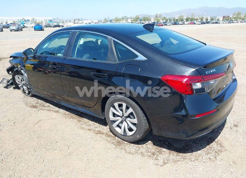 Photo 3 of 2022 Honda Civic LX (VIN 2HGFE2F28NH514361)