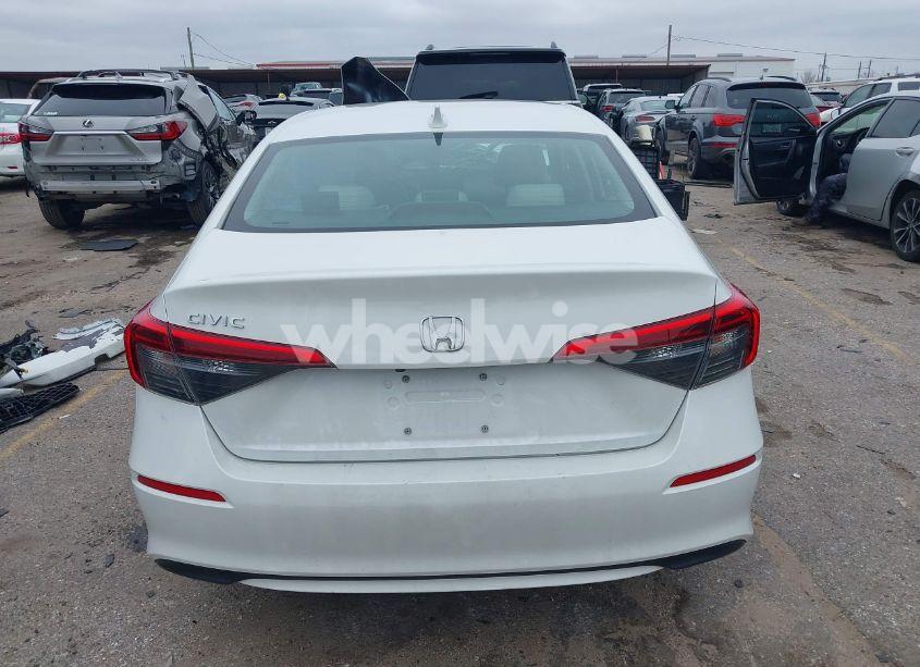 Photo 16 of 2022 Honda Civic LX (VIN 2HGFE2F28NH518488)