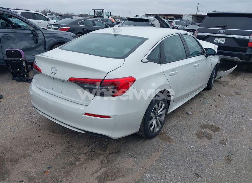 Photo 4 of 2022 Honda Civic LX (VIN 2HGFE2F28NH518488)