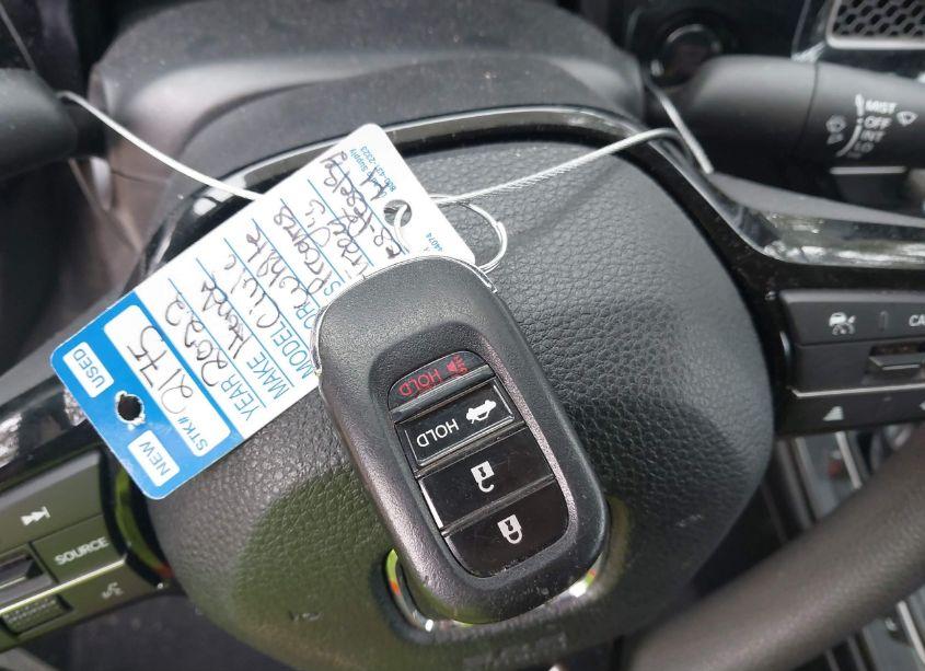 Photo 11 of 2022 Honda Civic LX (VIN 2HGFE2F28NH528342)