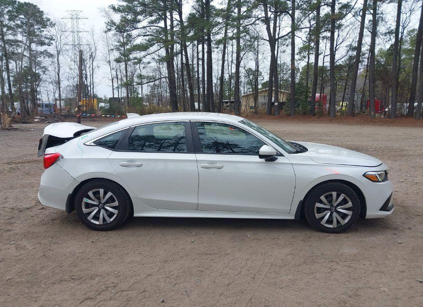 Photo 13 of 2022 Honda Civic LX (VIN 2HGFE2F28NH528342)