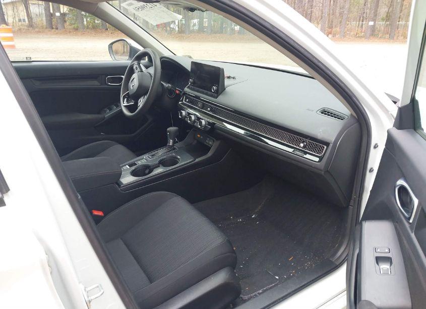 Photo 5 of 2022 Honda Civic LX (VIN 2HGFE2F28NH528342)