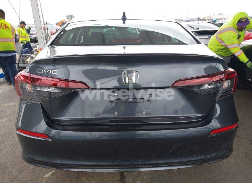 Photo 16 of 2025 Honda Civic LX (VIN 2HGFE2F28SH568111)