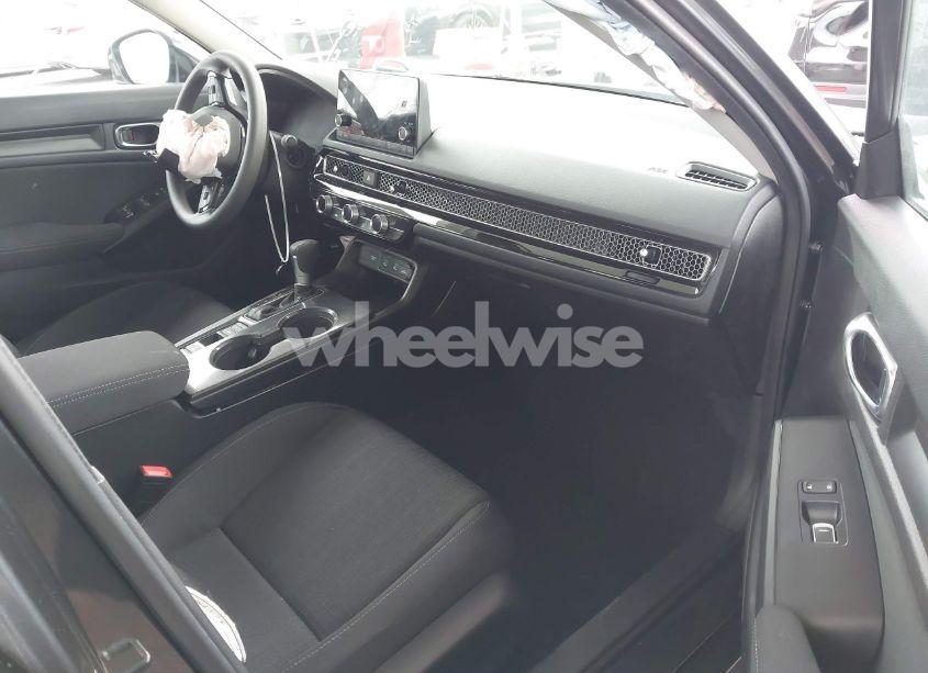 Photo 5 of 2025 Honda Civic LX (VIN 2HGFE2F28SH568111)