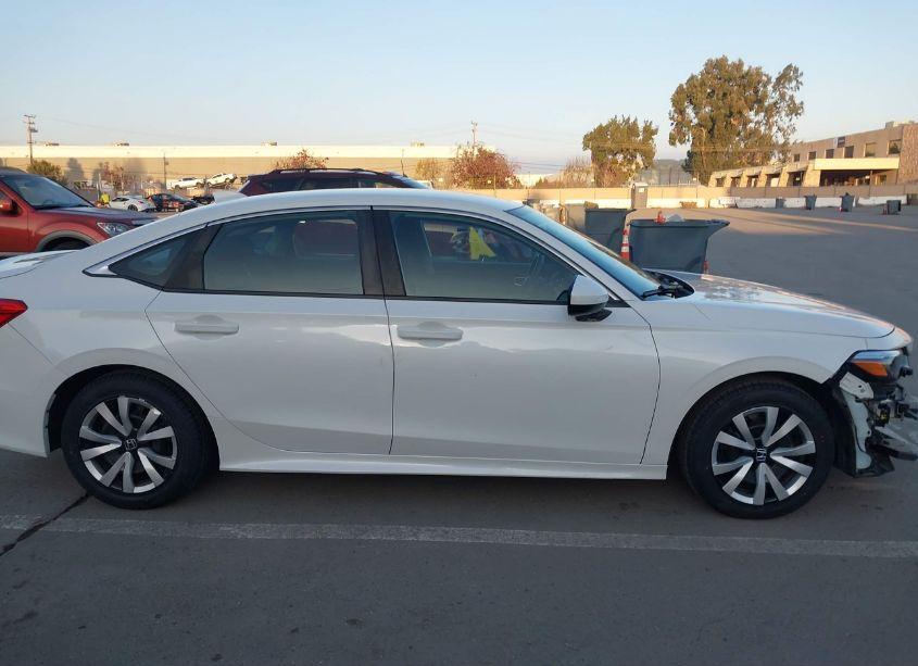 Photo 13 of 2022 Honda Civic LX (VIN 2HGFE2F29NH559549)