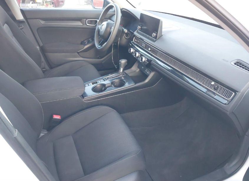 Photo 5 of 2022 Honda Civic LX (VIN 2HGFE2F29NH559549)