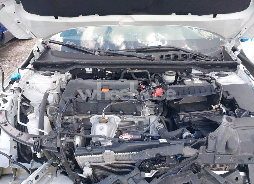Photo 10 of 2022 Honda Civic LX (VIN 2HGFE2F29NH570762)