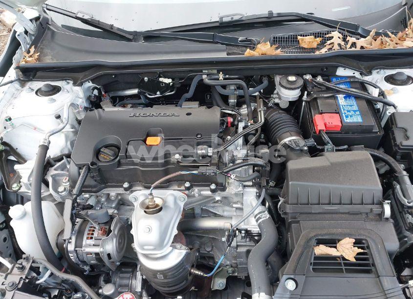 Photo 10 of 2024 Honda Civic LX (VIN 2HGFE2F29RH509370)