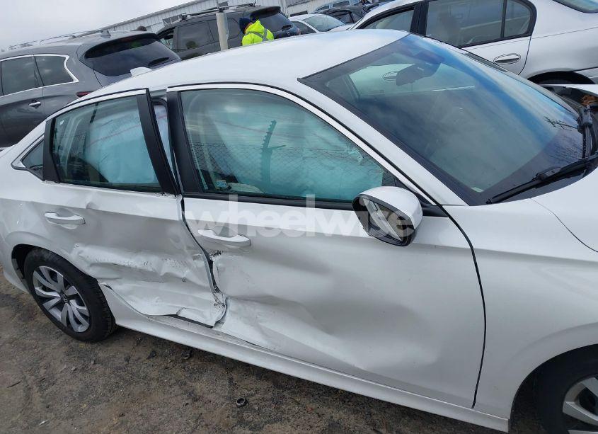 Photo 13 of 2024 Honda Civic LX (VIN 2HGFE2F29RH509370)