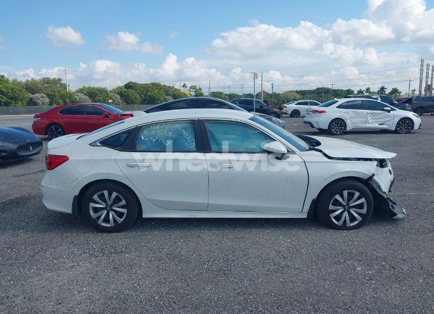 Photo 14 of 2024 Honda Civic LX (VIN 2HGFE2F29RH537427)