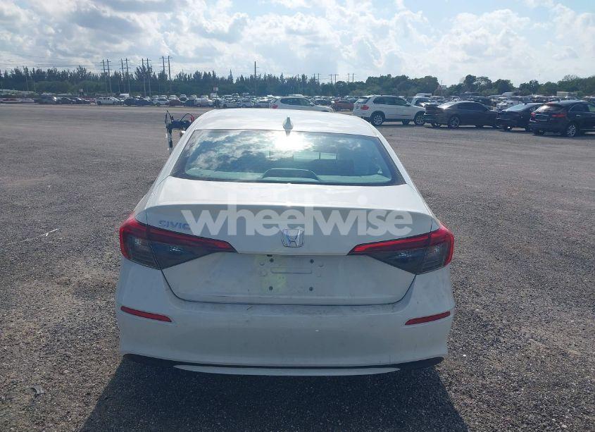 Photo 17 of 2024 Honda Civic LX (VIN 2HGFE2F29RH537427)