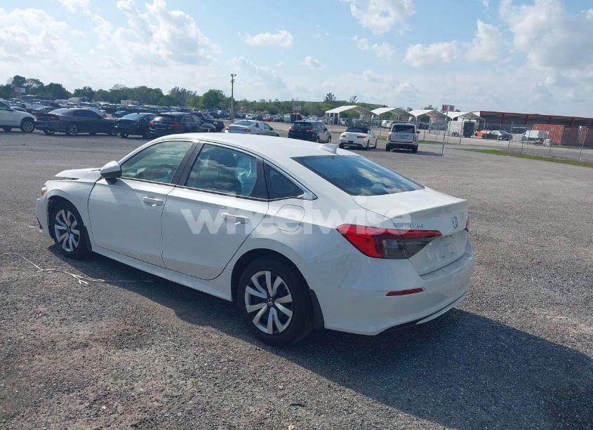 Photo 3 of 2024 Honda Civic LX (VIN 2HGFE2F29RH537427)