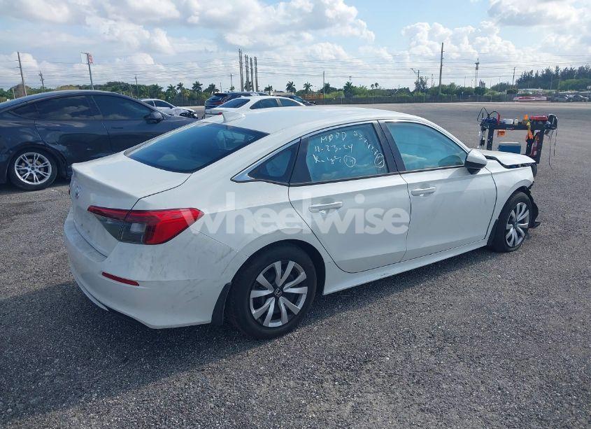 Photo 4 of 2024 Honda Civic LX (VIN 2HGFE2F29RH537427)