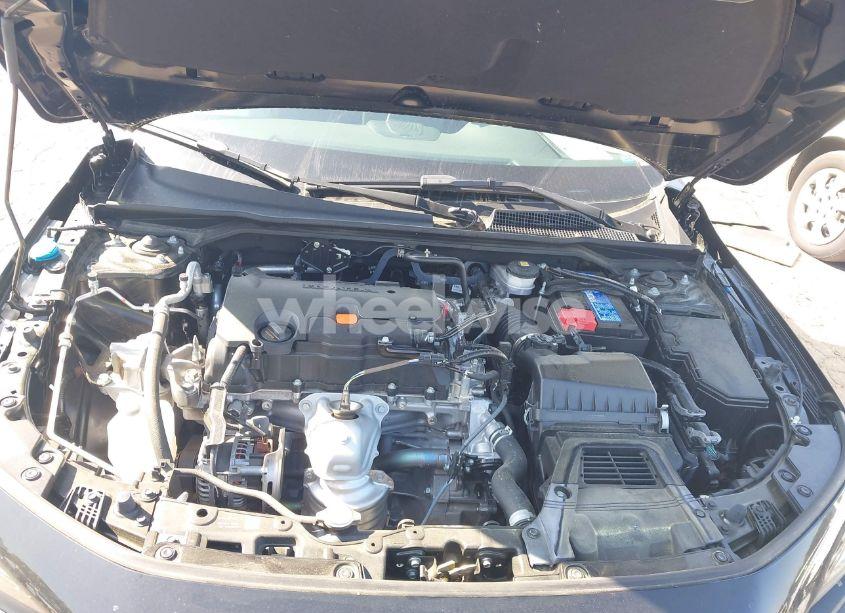 Photo 10 of 2024 Honda Civic LX (VIN 2HGFE2F29RH557001)