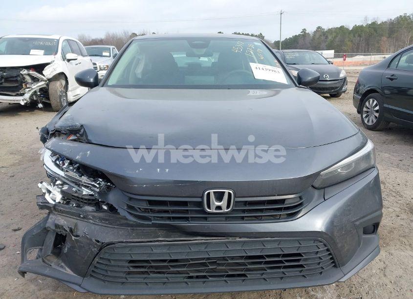 Photo 13 of 2022 Honda Civic LX (VIN 2HGFE2F2XNH510800)