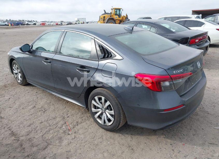 Photo 3 of 2022 Honda Civic LX (VIN 2HGFE2F2XNH510800)